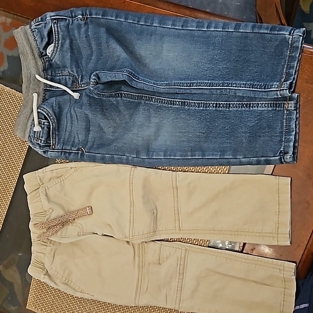 Boys 3t jeans and khaki set